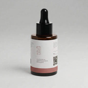 Aceite Facial de Rosa Mosqueta y Licopeno — Uso Nocturno